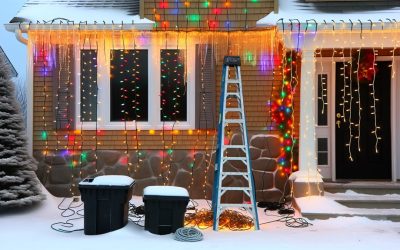 What Tips Ensure Holiday Lighting Safety?